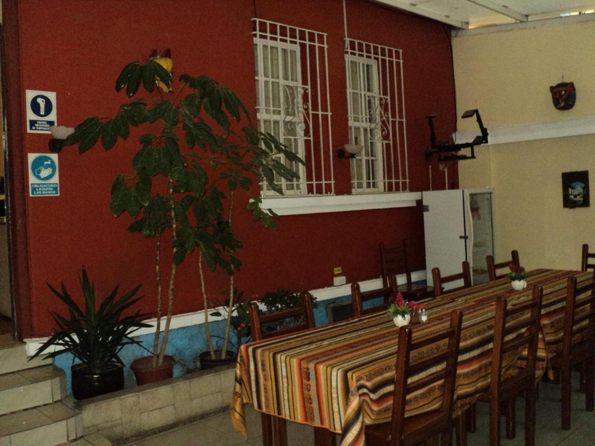 Hostal Bolivar Inn Quito Exterior foto
